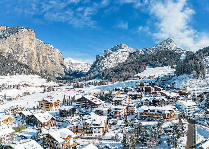 Hotel Dorfer Alpine&Charming Selva di Val Gardena